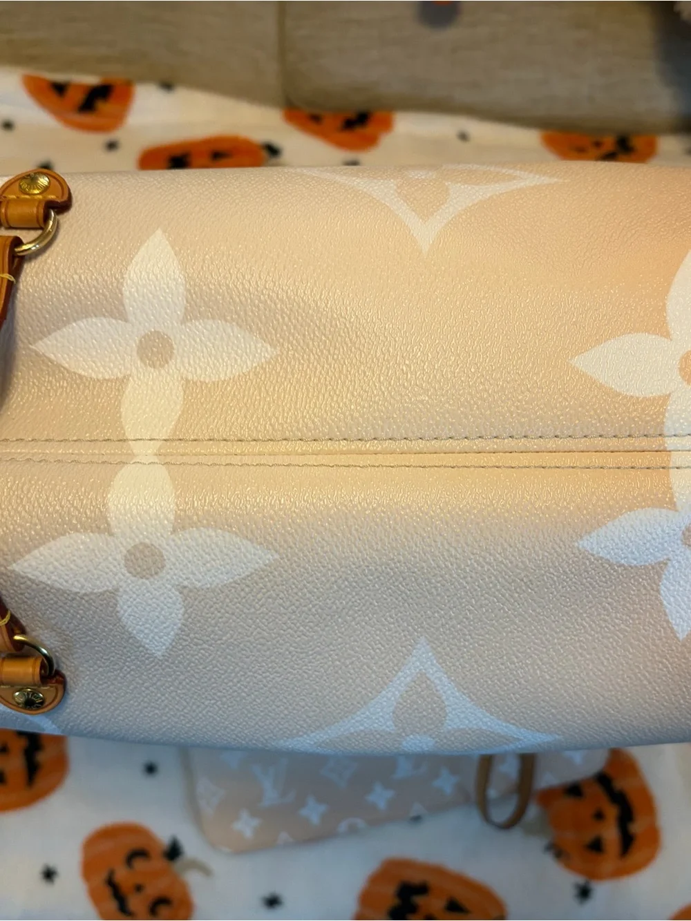 Louis Vuitton BY THE POOL BRUME 2021 with POUCH